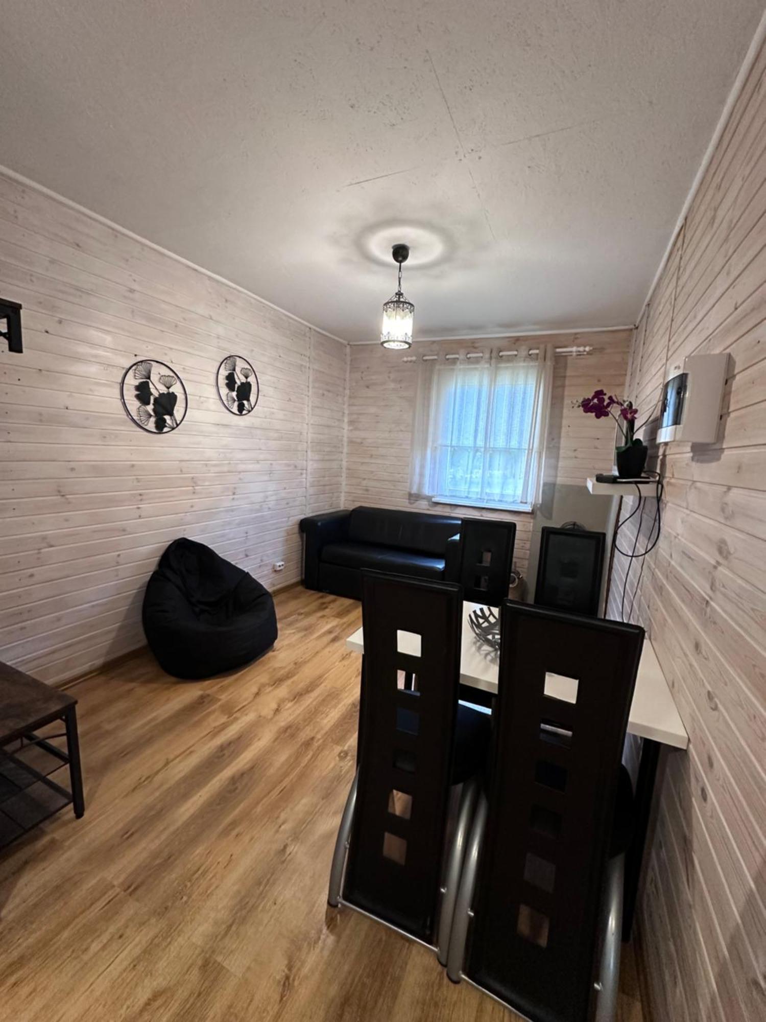 Villa Mazligzdina Viski Esterno foto